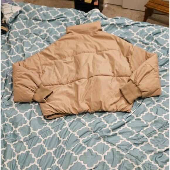 Large Beige Long Sleeve Zip Up Jacket - Picture 10 of 10